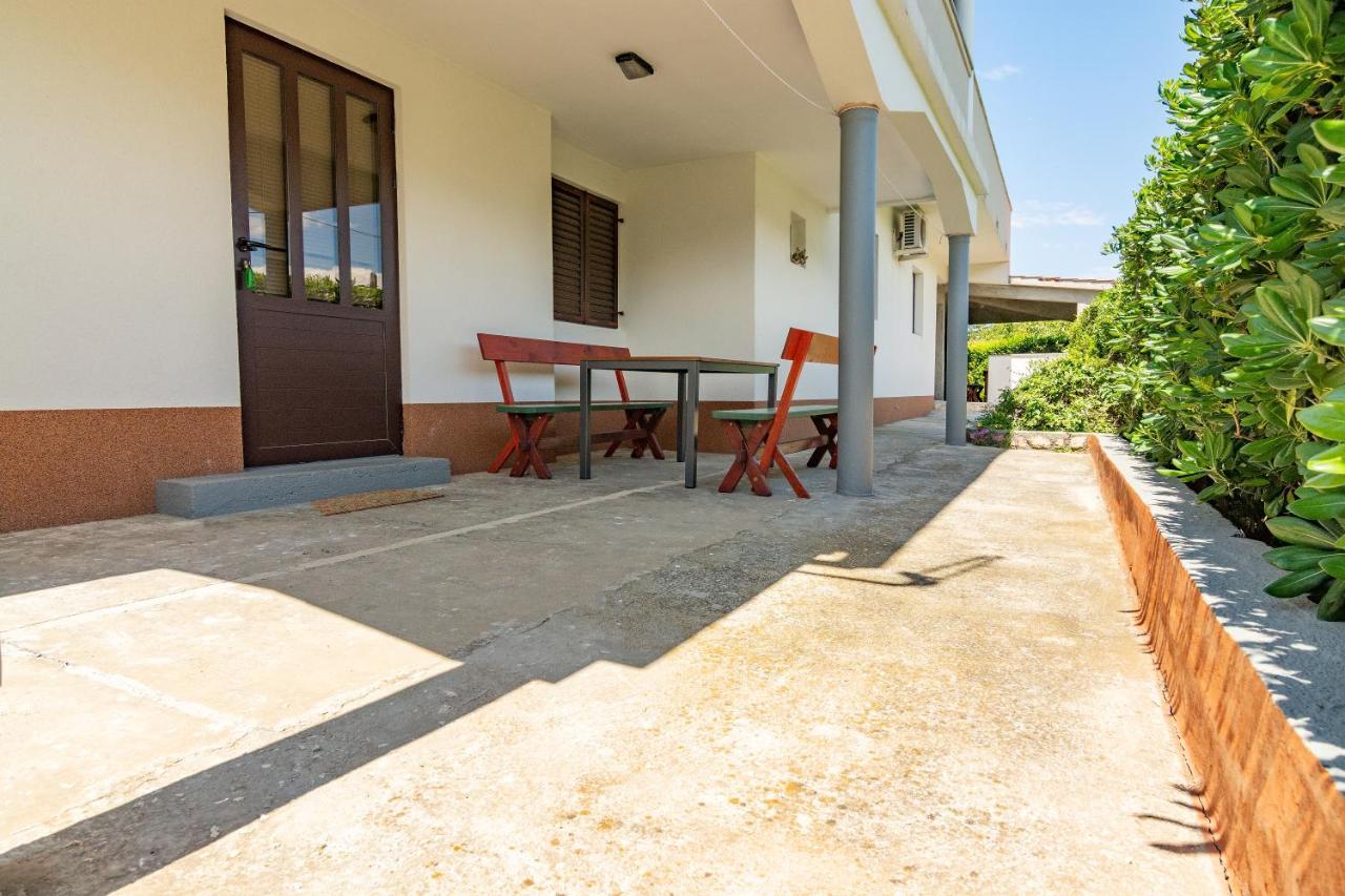 Apartment Dumicic 2 Mundanije Ngoại thất bức ảnh